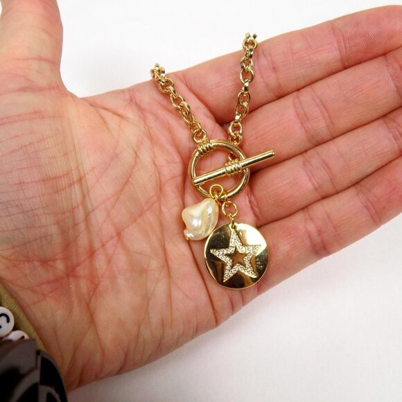 new in box! charm necklace link chain toggle clasp pearl disc star pendant - Picture 3 of 7